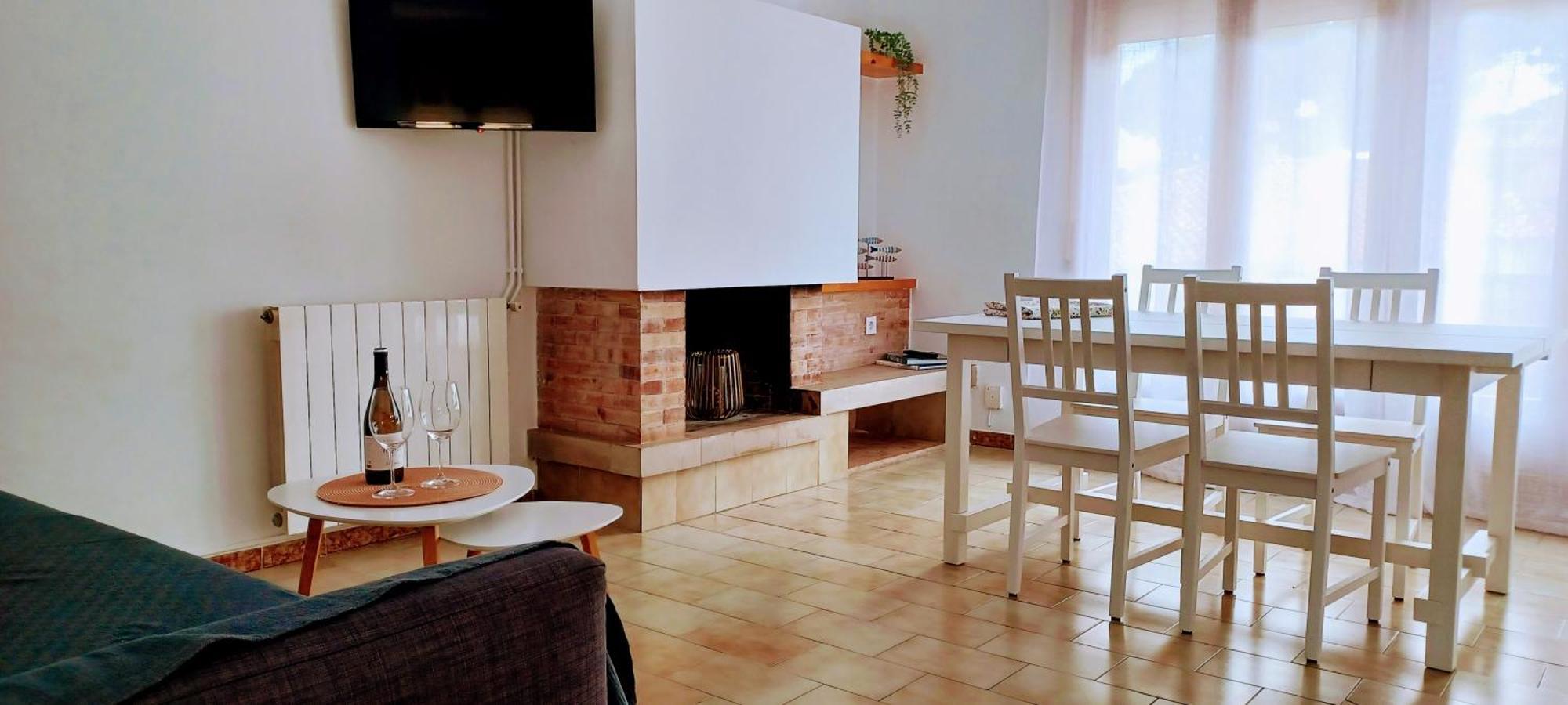 Agradable Casa Con Terraza En S'Agaro Apartment Sant Feliu de Guixols Bagian luar foto